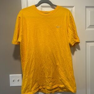 Retro Nike Gold Tee